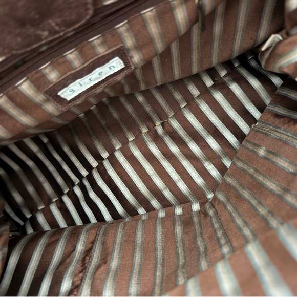 Vintage Siren Floral Genuine Leather Bag - Picture 7 of 8